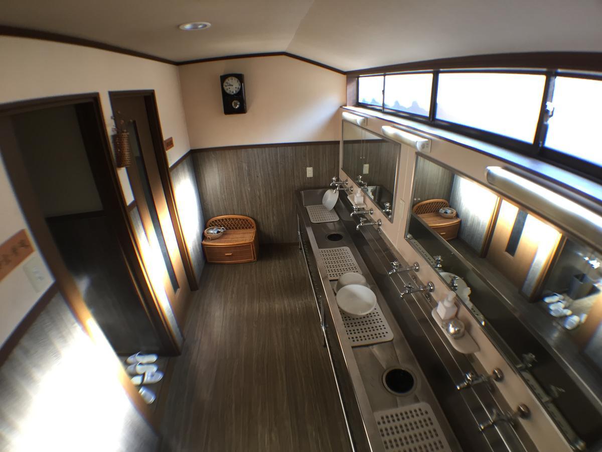 טקאוקה Kadokyu Ryokan מראה חיצוני תמונה